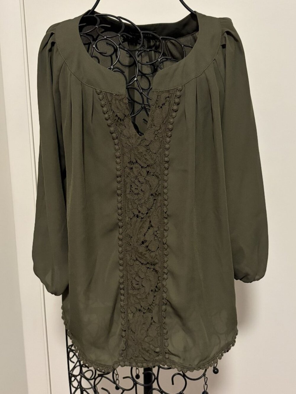 My Michelle Olive Boho Blouse M Lace Pom Trim Peasant Top